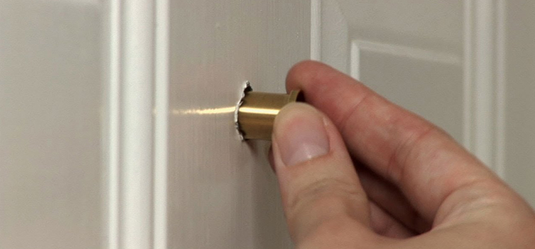 peephole door repair in Gold River